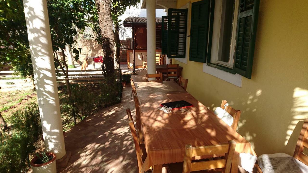 Apartmani Milka Pakostane Exterior photo