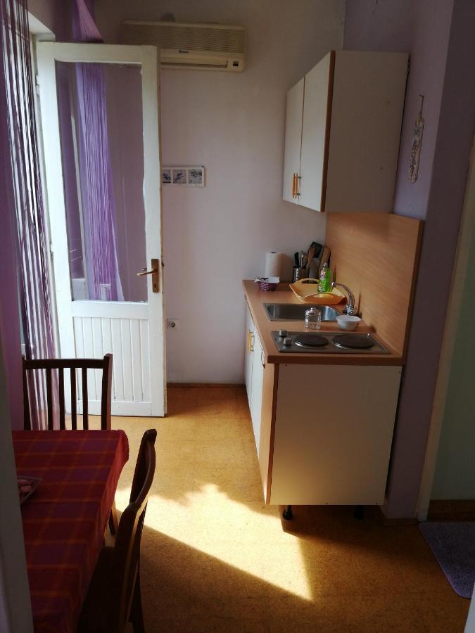 Apartmani Milka Pakostane Exterior photo